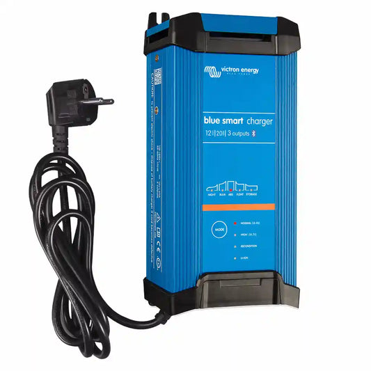 VICTRON Blue Smart Ladegerät IP22 12 V / 20 A - 3 Ladeausgänge